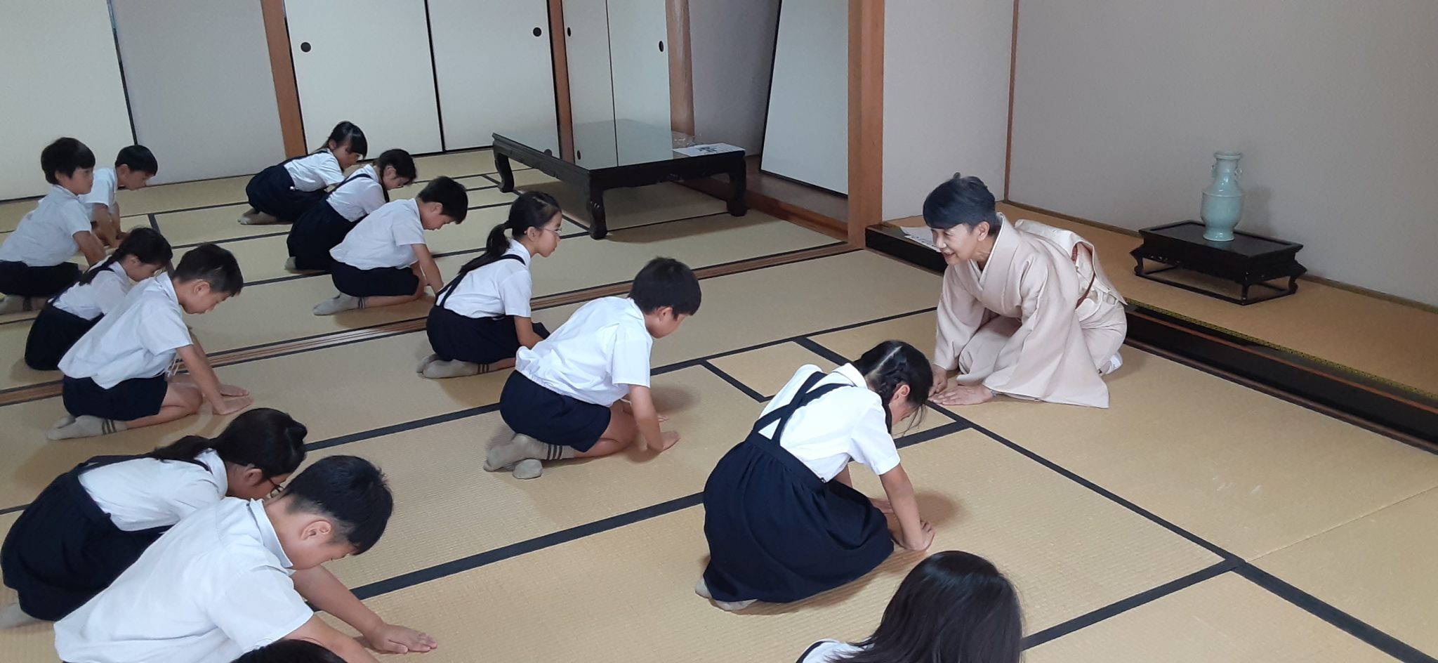 2年 礼法 | 追手門学院小学校